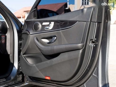 Mercedes-Benz E-Класс 2016 - фото 25
