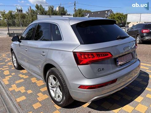 Audi Q5 2018 - фото 10