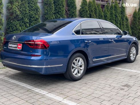 Volkswagen passat b8 2017 синий - фото 18