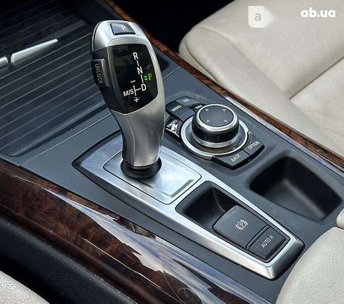 BMW X5 2011 - фото 16