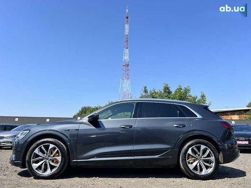Audi E-Tron 2022 - фото 5