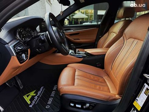 BMW 5 серия 2016 - фото 29