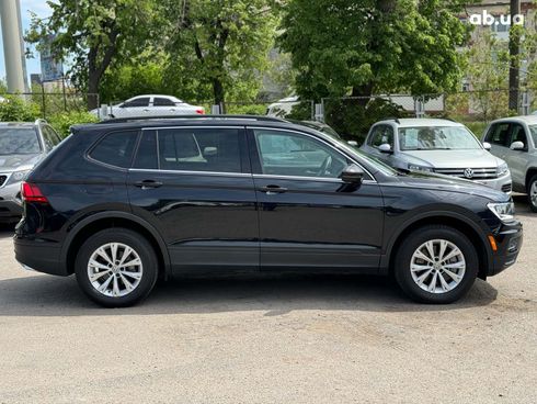 Volkswagen Tiguan 2019 черный - фото 4
