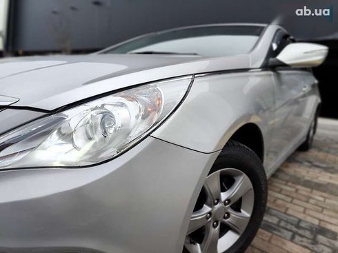 Hyundai Sonata 2012 - фото 2