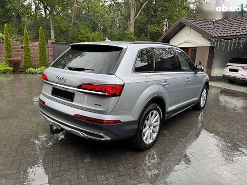 Audi Q7 2022 - фото 6