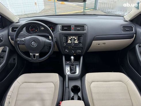 Volkswagen Jetta 2012 - фото 25