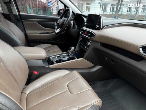 Hyundai Santa Fe 2019 серый - фото 47