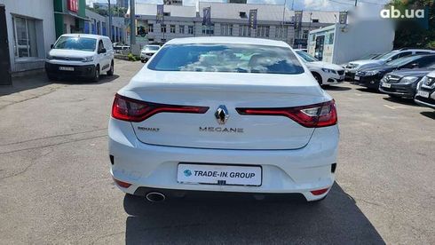 Renault Megane 2020 - фото 17