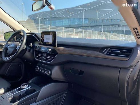 Ford Escape 2019 - фото 24