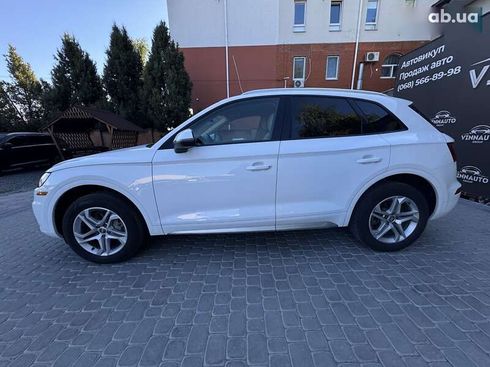 Audi Q5 2018 - фото 10