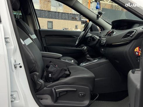 Renault Scenic 2011 белый - фото 45