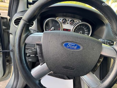 Ford Focus 2010 серый - фото 16