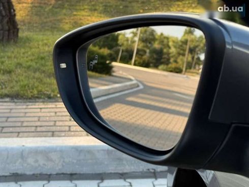 Volkswagen Passat 2021 - фото 17