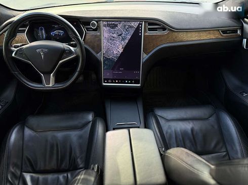 Tesla Model S 2017 - фото 10