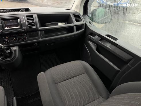 Volkswagen Caravelle 2017 синий - фото 54