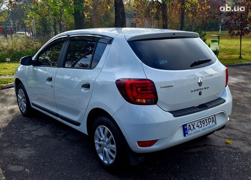Renault Sandero 2019 белый - фото 4