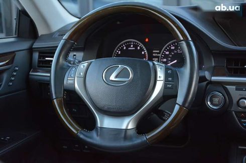 Lexus ES 2013 - фото 26