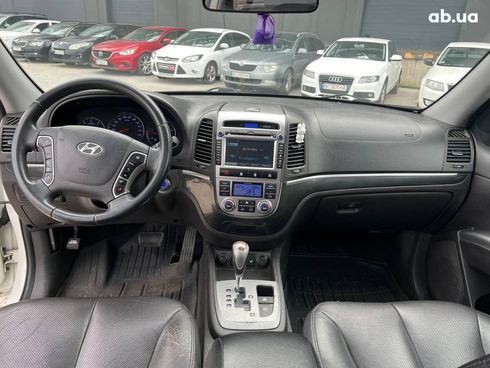Hyundai Santa Fe 2012 белый - фото 38