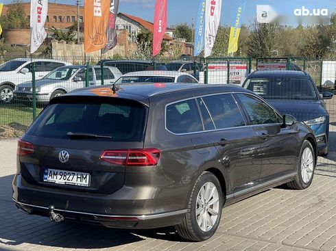 Volkswagen Passat 2017 - фото 18