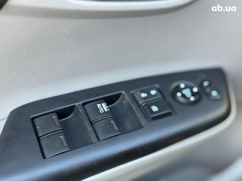 Honda Civic 2012 черный - фото 21