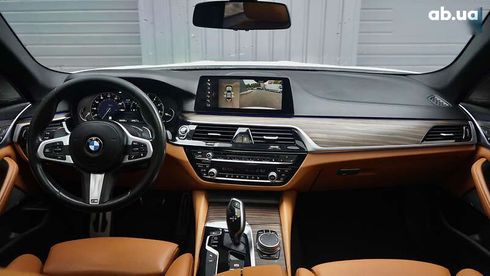 BMW 5 серия 2018 - фото 29