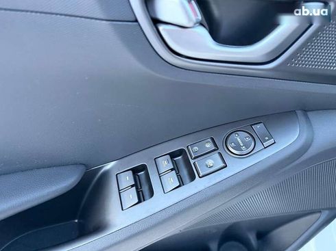 Hyundai Ioniq 2021 - фото 16