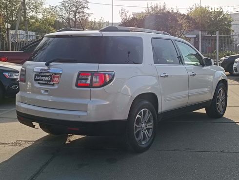 GMC Acadia 2015 белый - фото 6