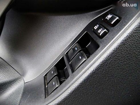 Toyota Verso 2012 - фото 8