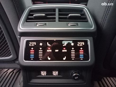 Audi A7 2019 серый - фото 25