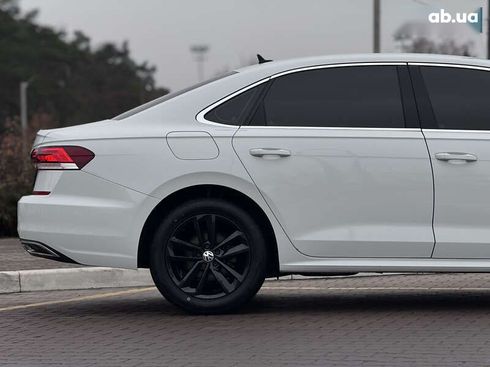 Volkswagen Passat 2019 - фото 10