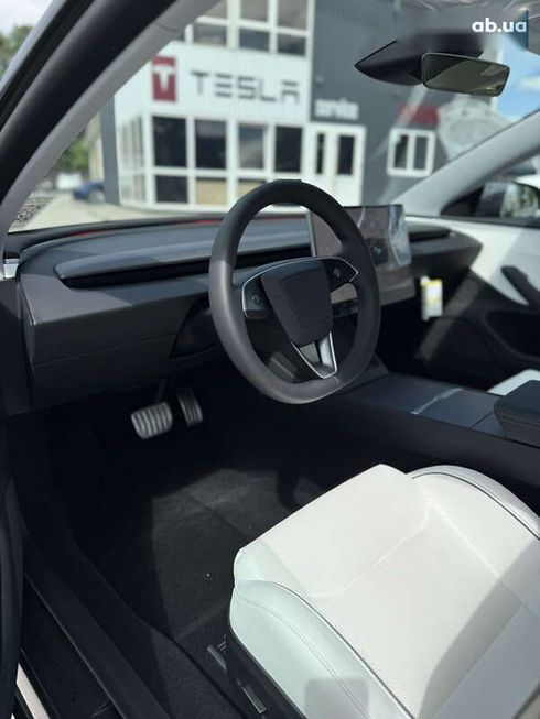 Tesla Model 3 2024 - фото 29