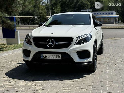 Mercedes-Benz GLE-Class 2018 - фото 2