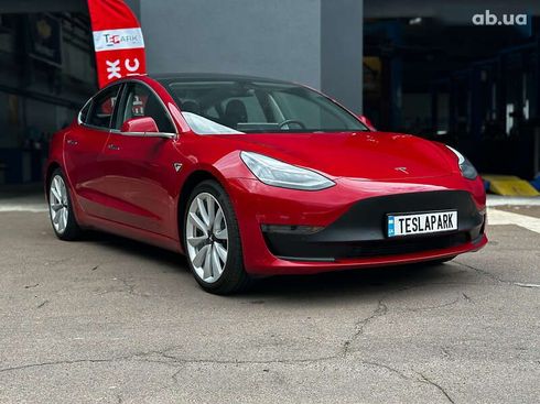 Tesla Model 3 2018 - фото 12