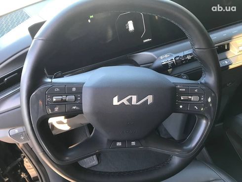Kia EV6 2023 черный - фото 10