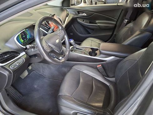 Chevrolet Volt 2016 - фото 17