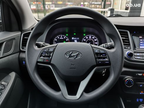 Hyundai Tucson 2017 серый - фото 19