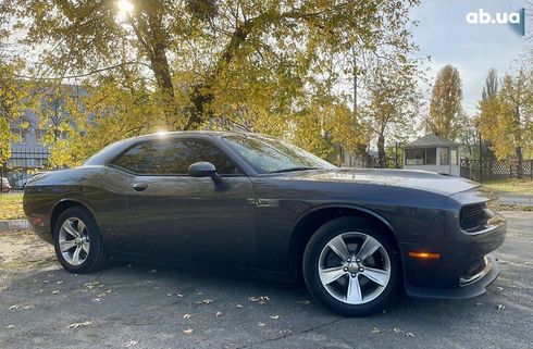 Dodge Challenger 2020 - фото 14
