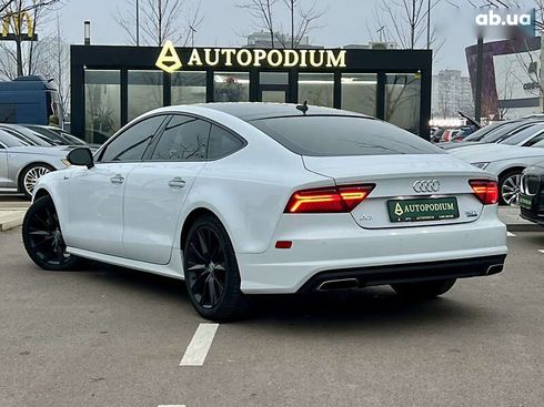 Audi A7 2015 - фото 12