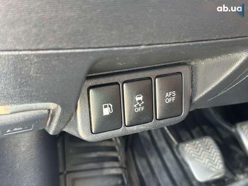 Toyota Avensis 2009 - фото 30