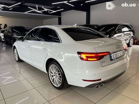 Audi A4 2018 - фото 8