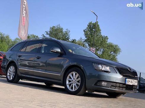 Skoda Superb 2013 - фото 6