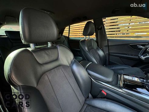 Audi Q8 2018 - фото 17