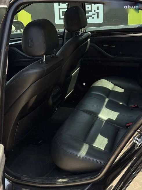 BMW 5 серия 2014 - фото 16
