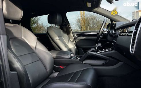 Porsche Cayenne 2020 - фото 22