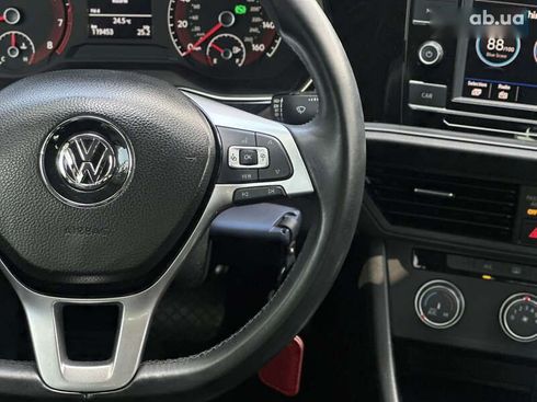 Volkswagen Jetta 2019 - фото 24