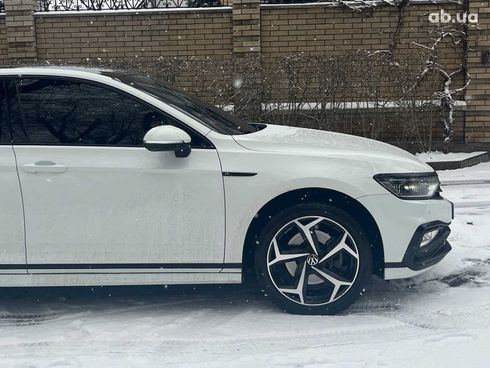 Volkswagen Passat 2021 белый - фото 6