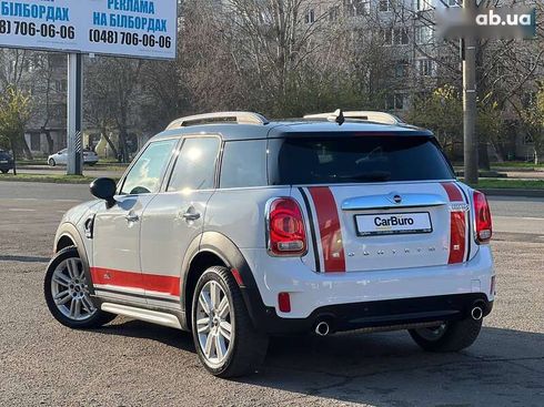 MINI Countryman 2017 - фото 11