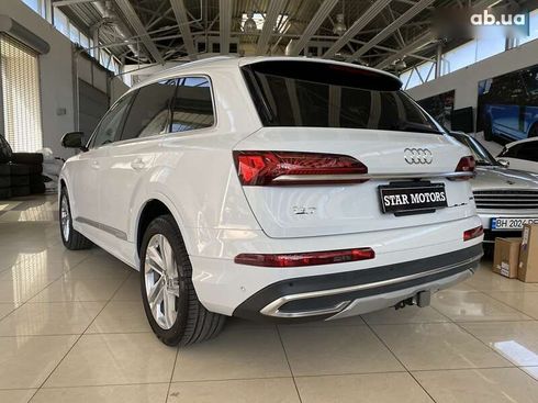 Audi Q7 2020 - фото 14