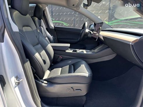 Tesla Model Y 2021 - фото 16