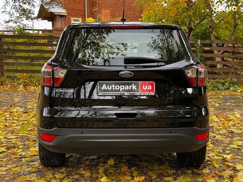 Ford Escape 2017 черный - фото 8